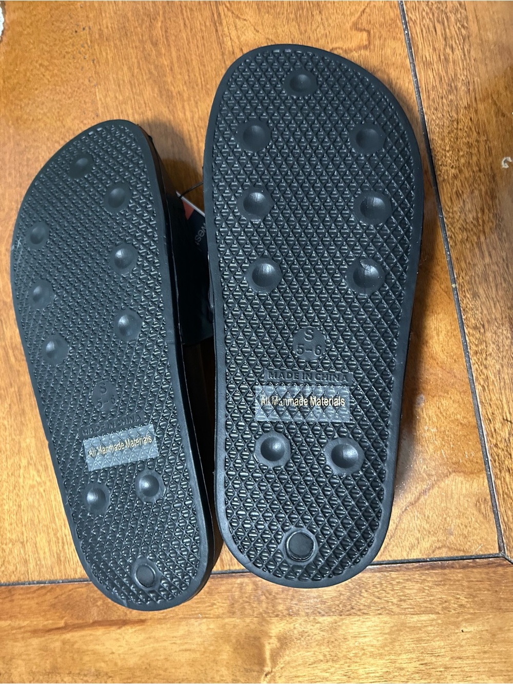 New West Loop Women's Slide Sandals Size 5/6 Black - Picture 3 of 5